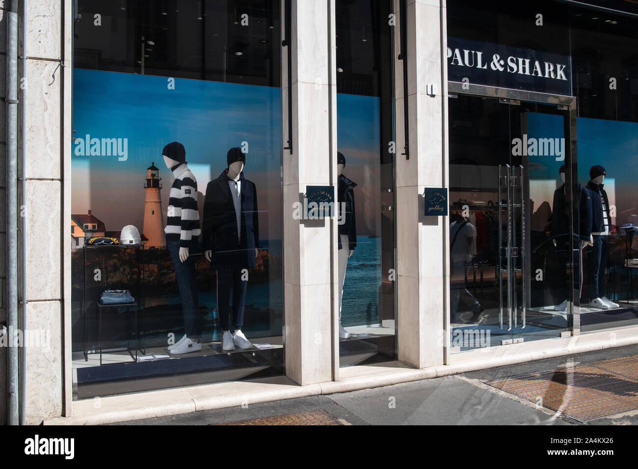 Mailand, Italien - 21 September 2019: Paul & Shark Stores in Mailand. Via Montenapoleone. Fashion Week shopping Stockfoto