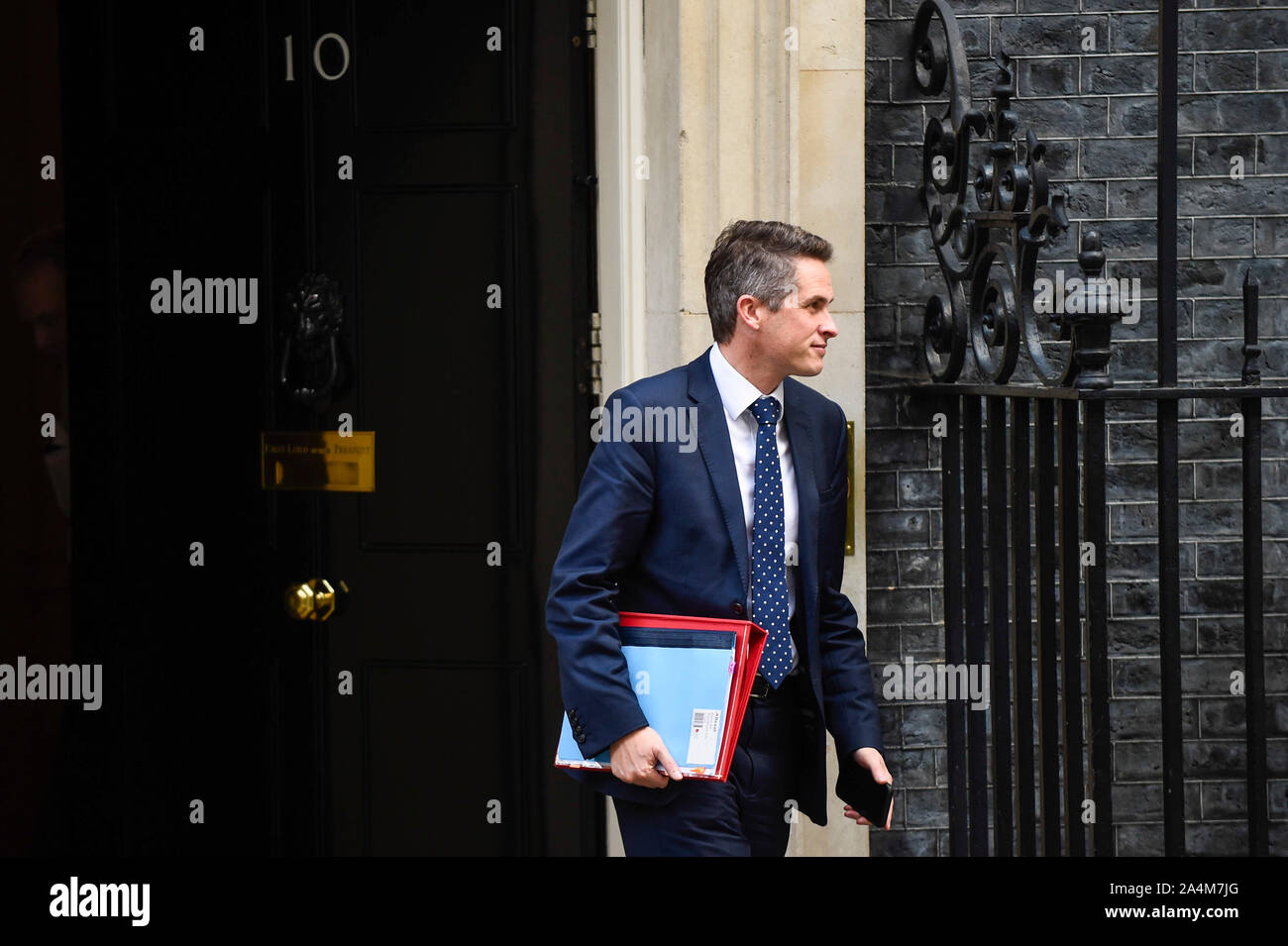 London, Großbritannien. 15 Okt, 2019. Gavin Williamson, der Staatssekretär für Bildung, Ausstiege Anzahl Downing Street 10. Credit: Stephen Chung/Alamy leben Nachrichten Stockfoto
