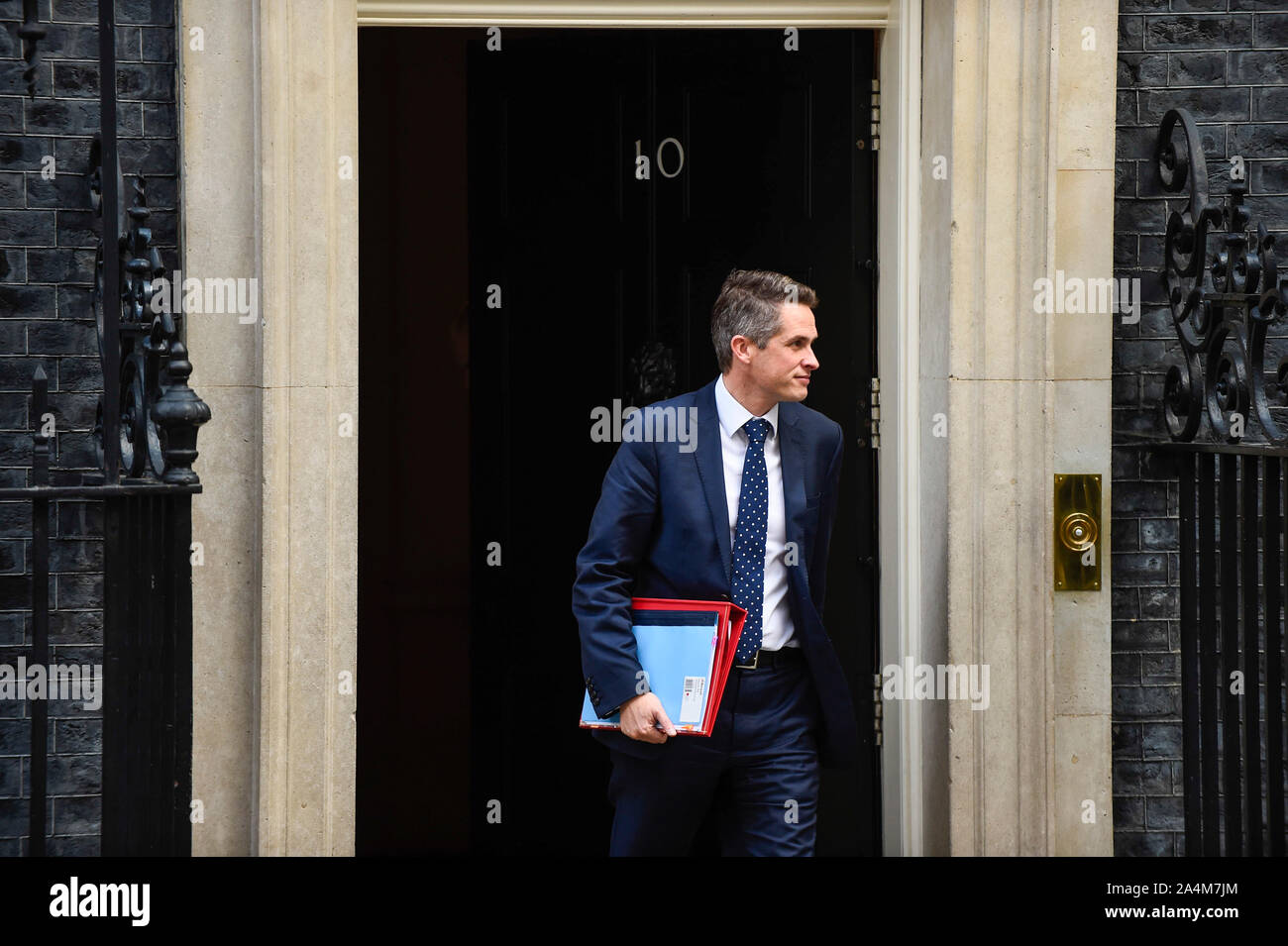 London, Großbritannien. 15 Okt, 2019. Gavin Williamson, der Staatssekretär für Bildung, Ausstiege Anzahl Downing Street 10. Credit: Stephen Chung/Alamy leben Nachrichten Stockfoto