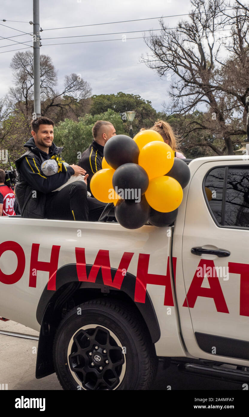 Der Australian Football League AFL 2019 Grand Final Parade Mehr Western Sydney GWS Riesen Richmond Tigers Melbourne, Victoria, Australien. Stockfoto