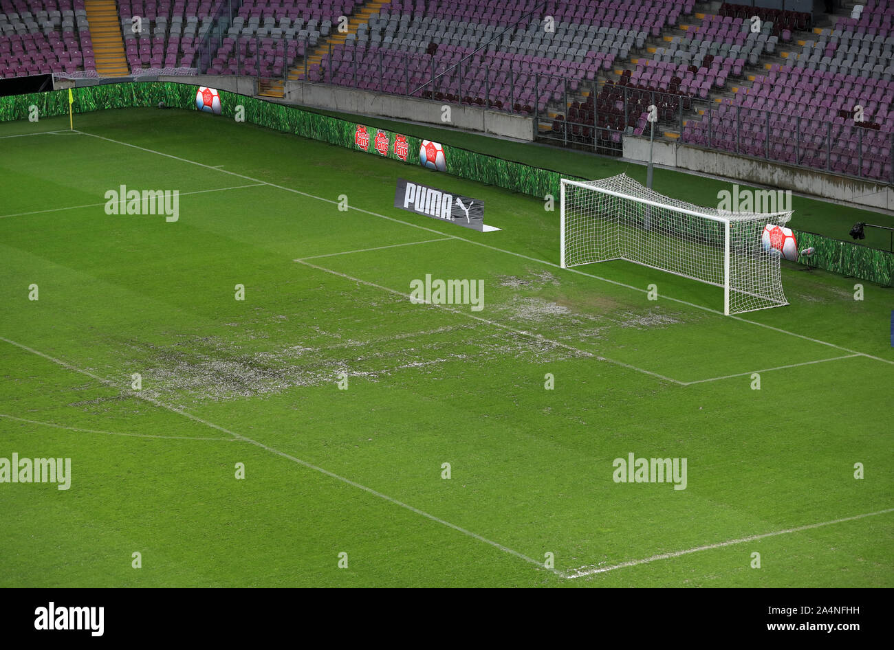 Eine allgemeine Sicht auf das Spielfeld vor der Schweiz v Republik Irland, UEFA Euro 2020 Qualifying Match im Stade de Geneve, Genf. Stockfoto