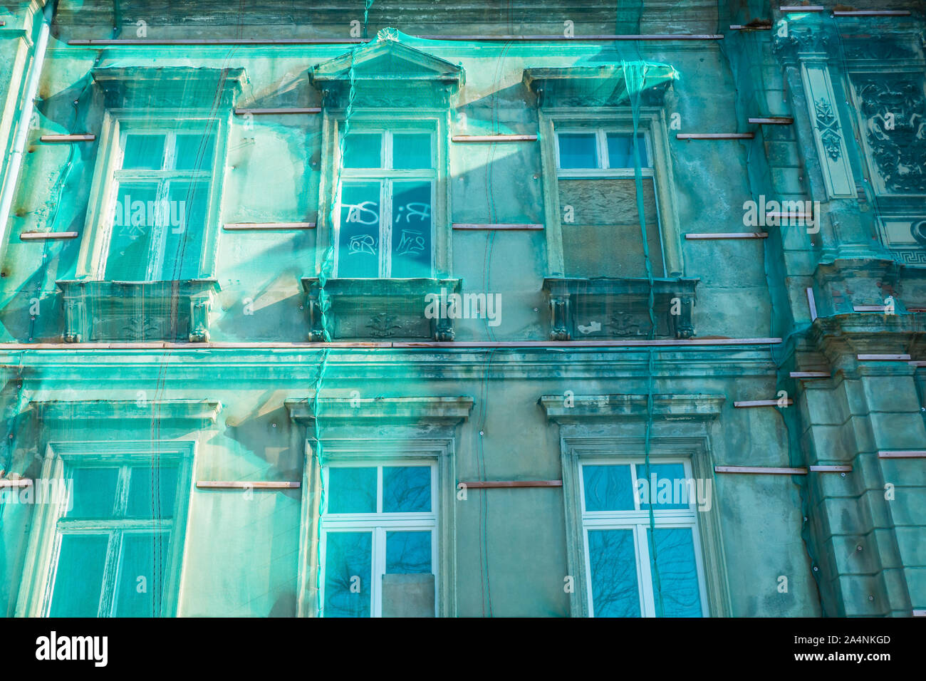 Gerüst mit Net Stockfoto