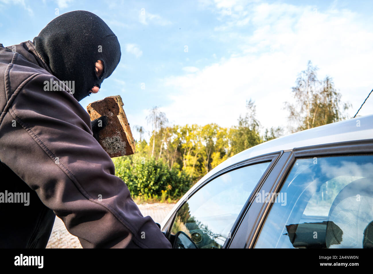 Vandalismus auf dem Auto Kriminalität Stockfoto