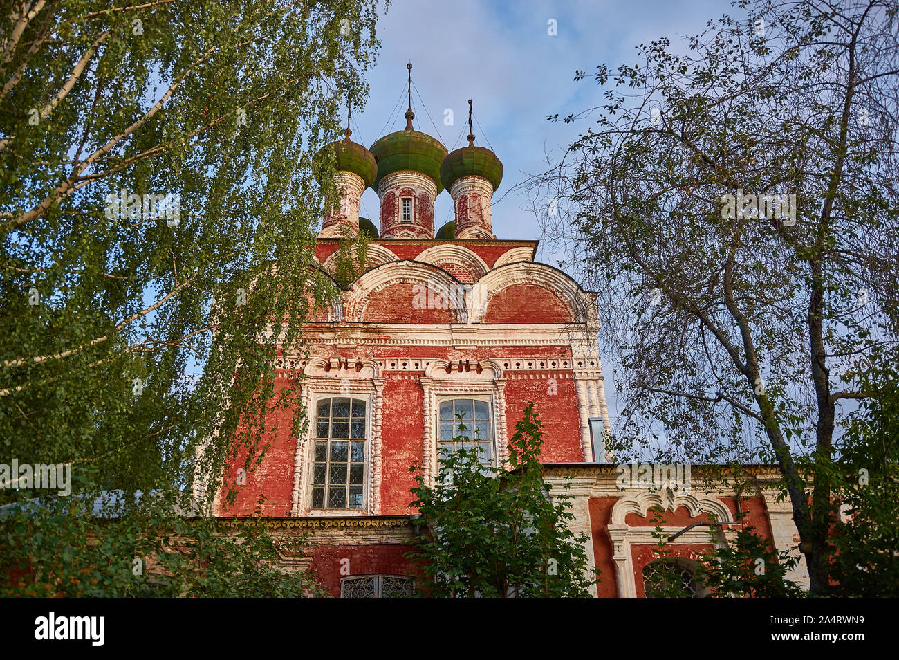 Orthodoxe Kathedrale, Orrefors, die Stadt und das administrative Zentrum des Ostashkovsky Bezirk in der Oblast Twer, Russland, Stockfoto