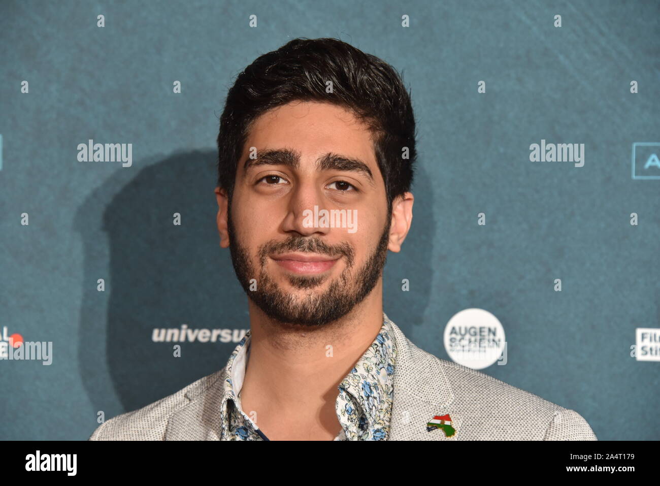 Köln, Deutschland. 14 Okt, 2019. Der Schauspieler Fit Hariky auf die Vorführung des Films "7500" auf dem Filmfestival Köln, Internationales Festival für Film und Fernsehen kommt. Credit: Horst Galuschka/dpa/Alamy leben Nachrichten Stockfoto