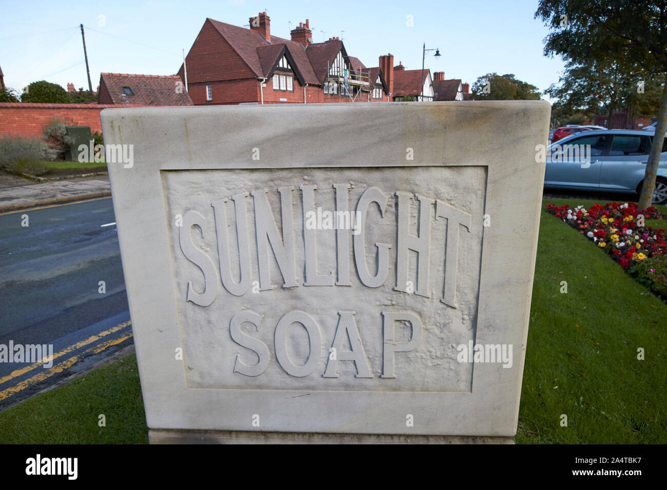 Sunlight soap geschnitzten Stein Logo außerhalb Hebel Haus Port Sunlight England Großbritannien Stockfoto