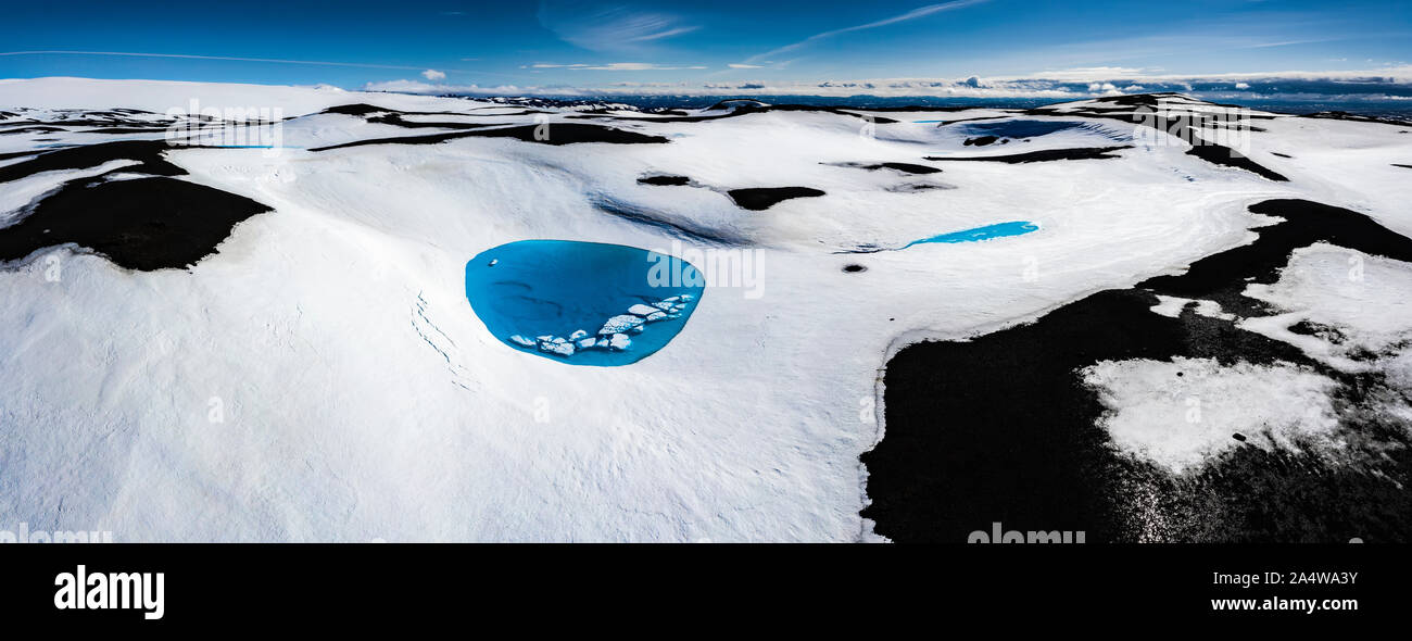Blue Pools von Schmelzwasser, Kisubotnar, in der Nähe von Hofsjokull Ice Cap, Island Stockfoto