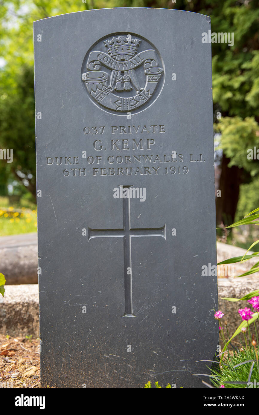 Commonwealth Kriegsgräber Kommission Grab von G Kemp der 3 Mrd. Euro, Duke of Cornwalls Light Infantry, Truro Friedhof Stockfoto