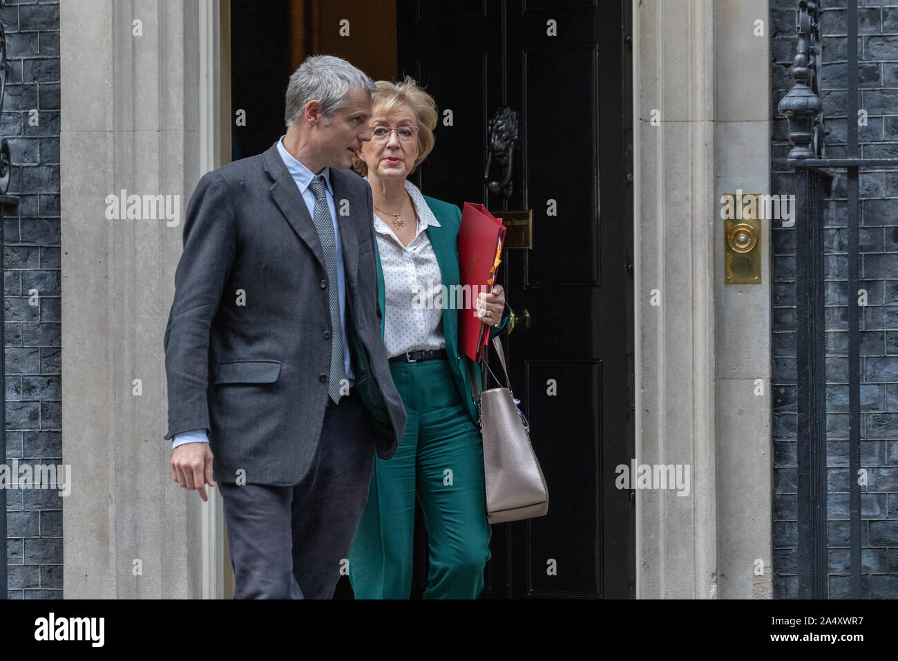 16. Oktober 2019, Minister der Ankunft in Nummer 10 Downing Street, Westminster, London. Stockfoto