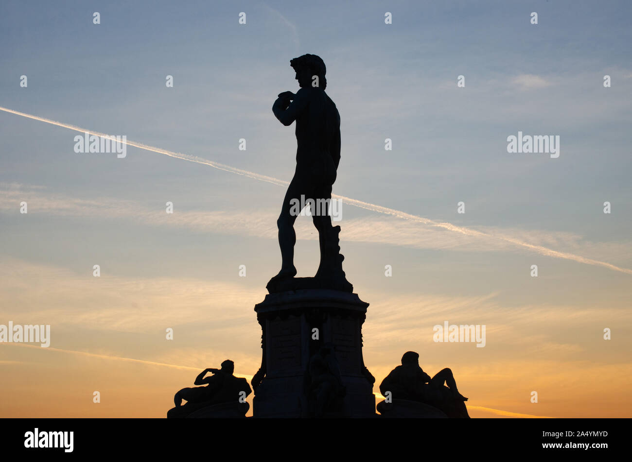 Florenz Toskana Italien berühmten David von Michelangelo Form silhouette Profil in Schwarz gegen klaren Himmel Stockfoto
