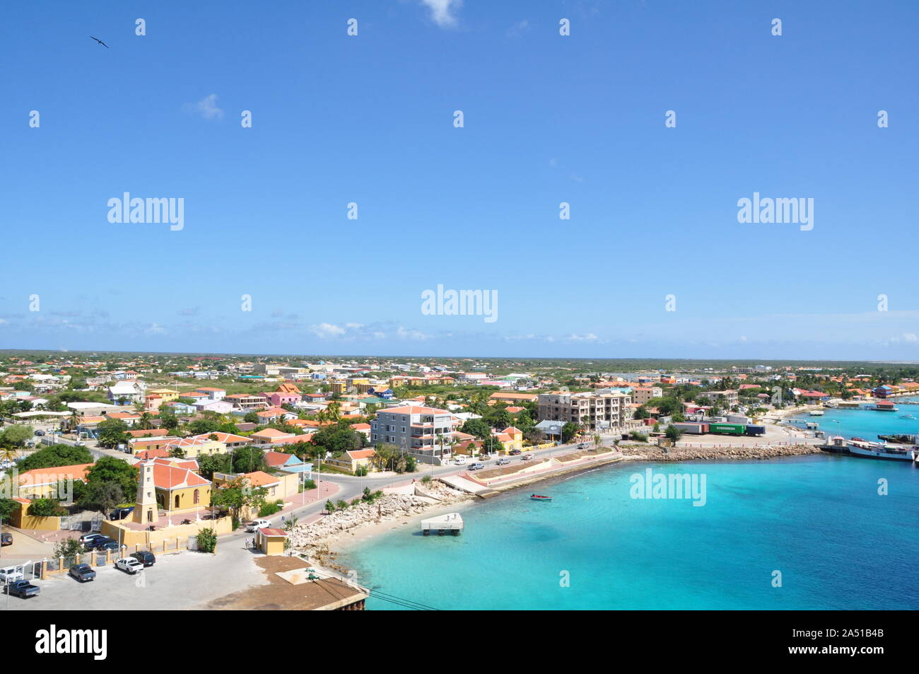 Bonaire, vom Meer aus gesehen Stockfoto