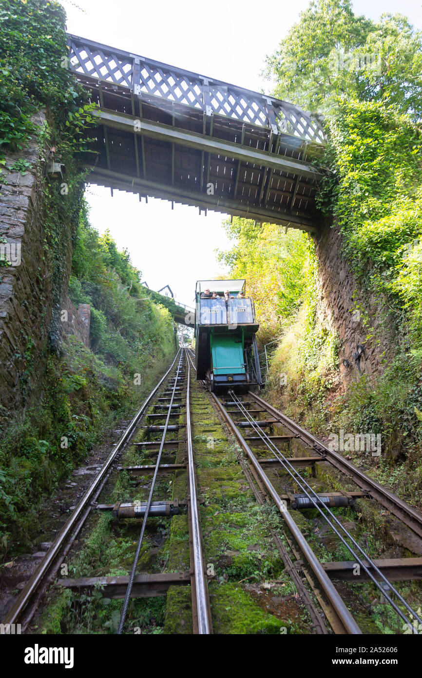 & Lynton Lynmouth Cliff Railway, Lee Road, Lynton, Devon, England, Vereinigtes Königreich Stockfoto