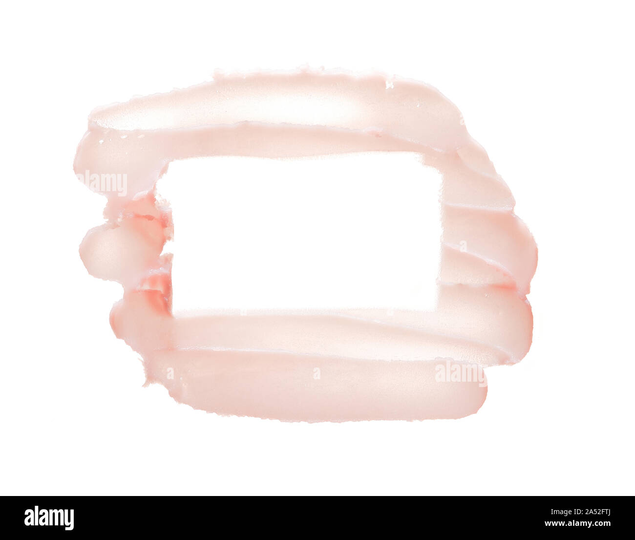 Zart rosa Textur und Anschläge einer kosmetische Gesichtsmaske oder Sahne auf weißem Hintergrund Stockfoto