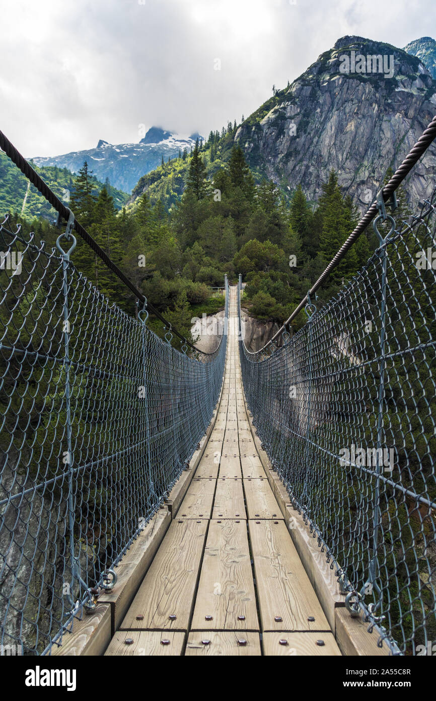 Hängebrücke in der Schweiz Stockfoto