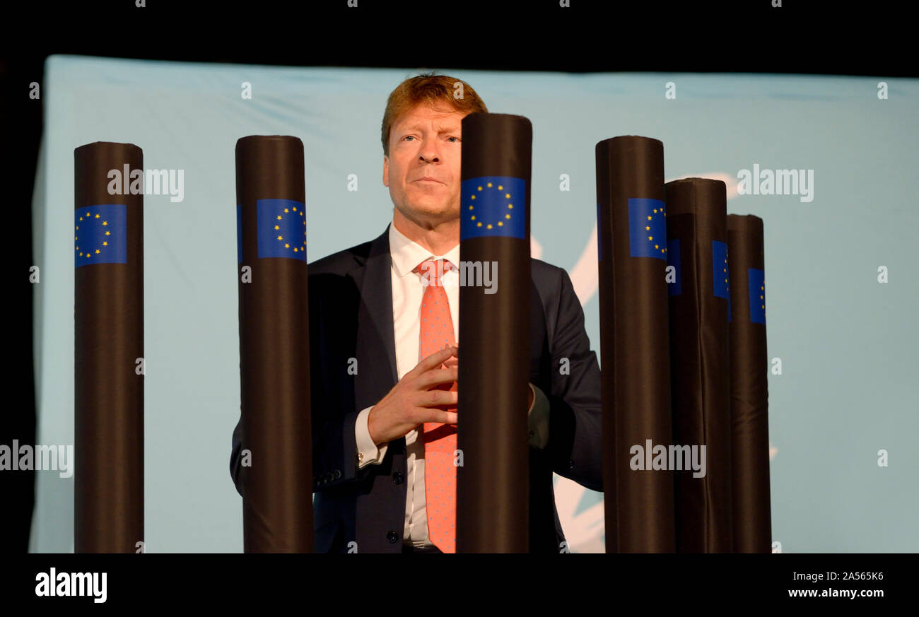 Richard Tice, Vorsitzender des Brexit Partei und Abgeordneter im Osten von England, in einem "EU-Gefängnis'. Maidstone, Kent, Großbritannien. 26. September 2019. Die Brexit Party.... Stockfoto