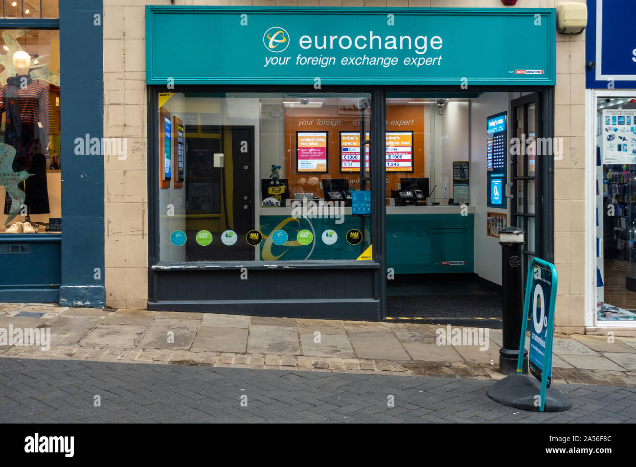 Die Eurochange Geldwechsel Store auf peascod Straße in Windsor, Großbritannien Stockfoto
