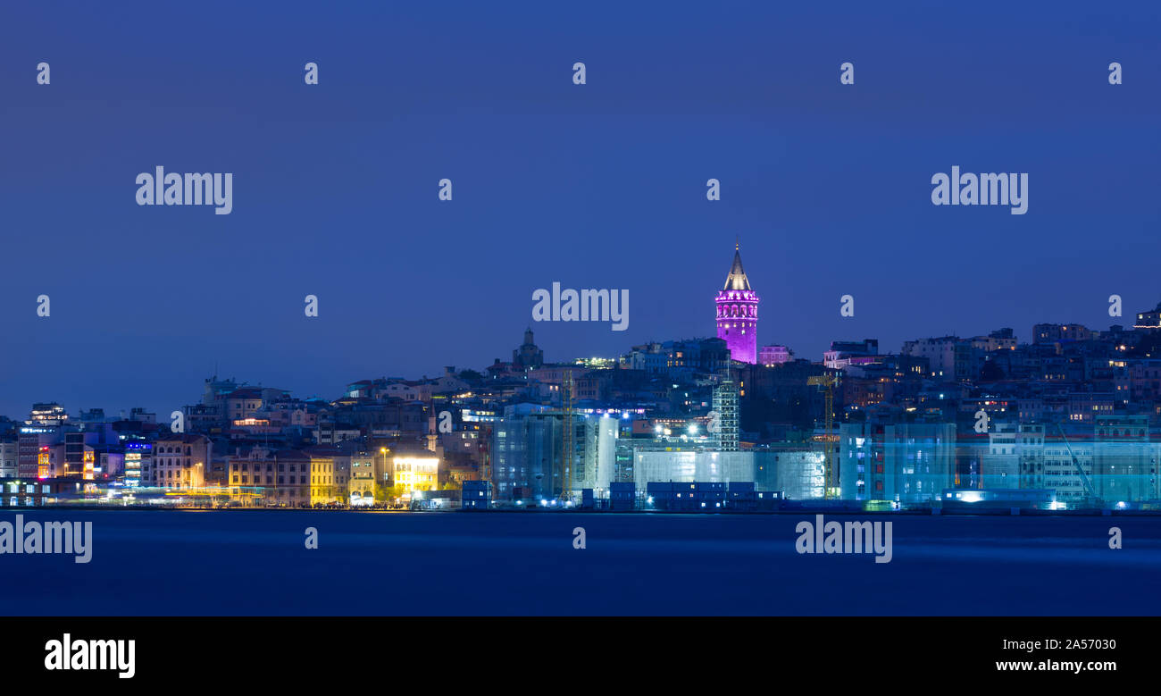 Galata Tower Nachtansicht, Istanbul, Türkei Stockfoto