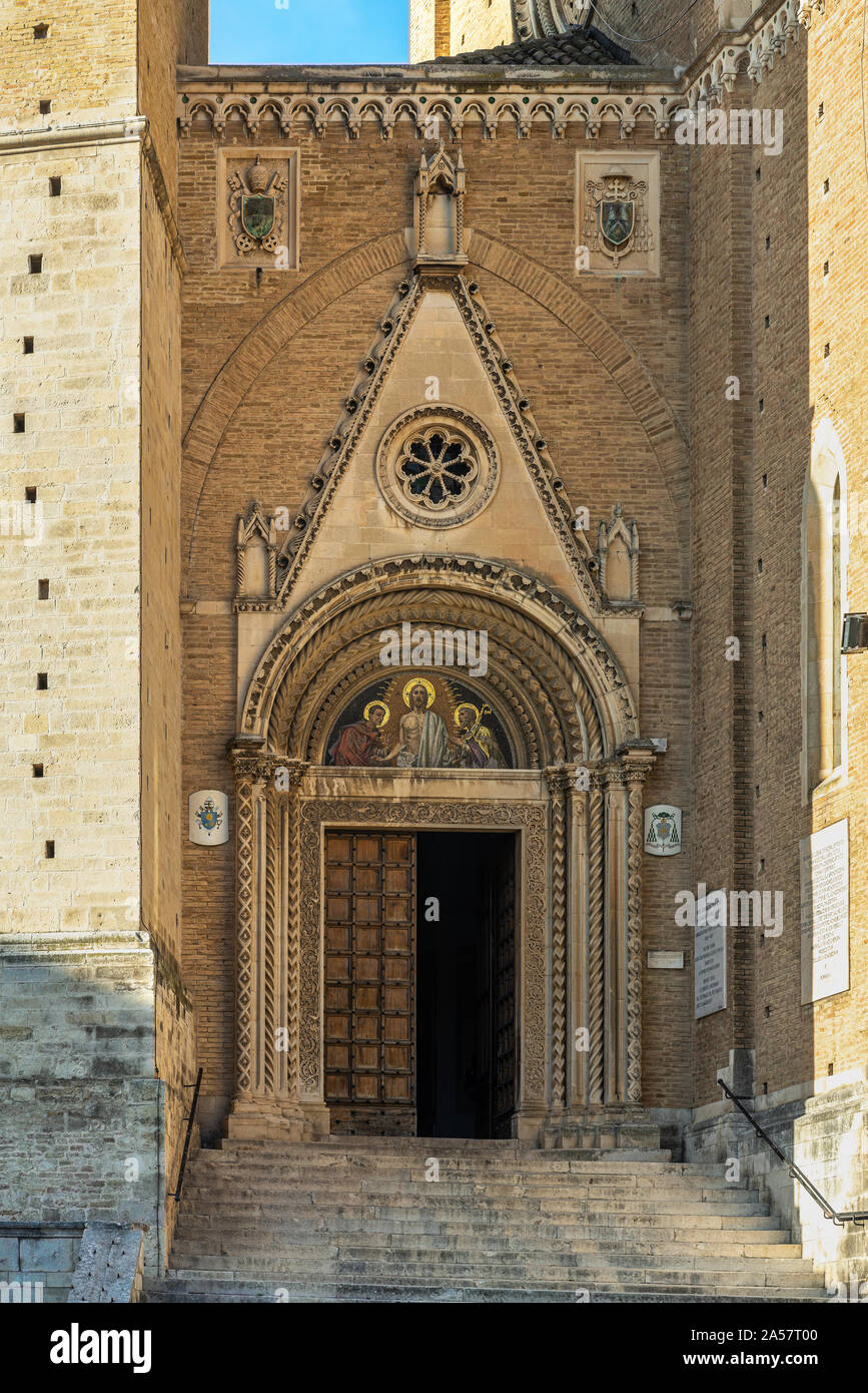 San Giustino, Gate's Cathedral. Chieti Stockfoto