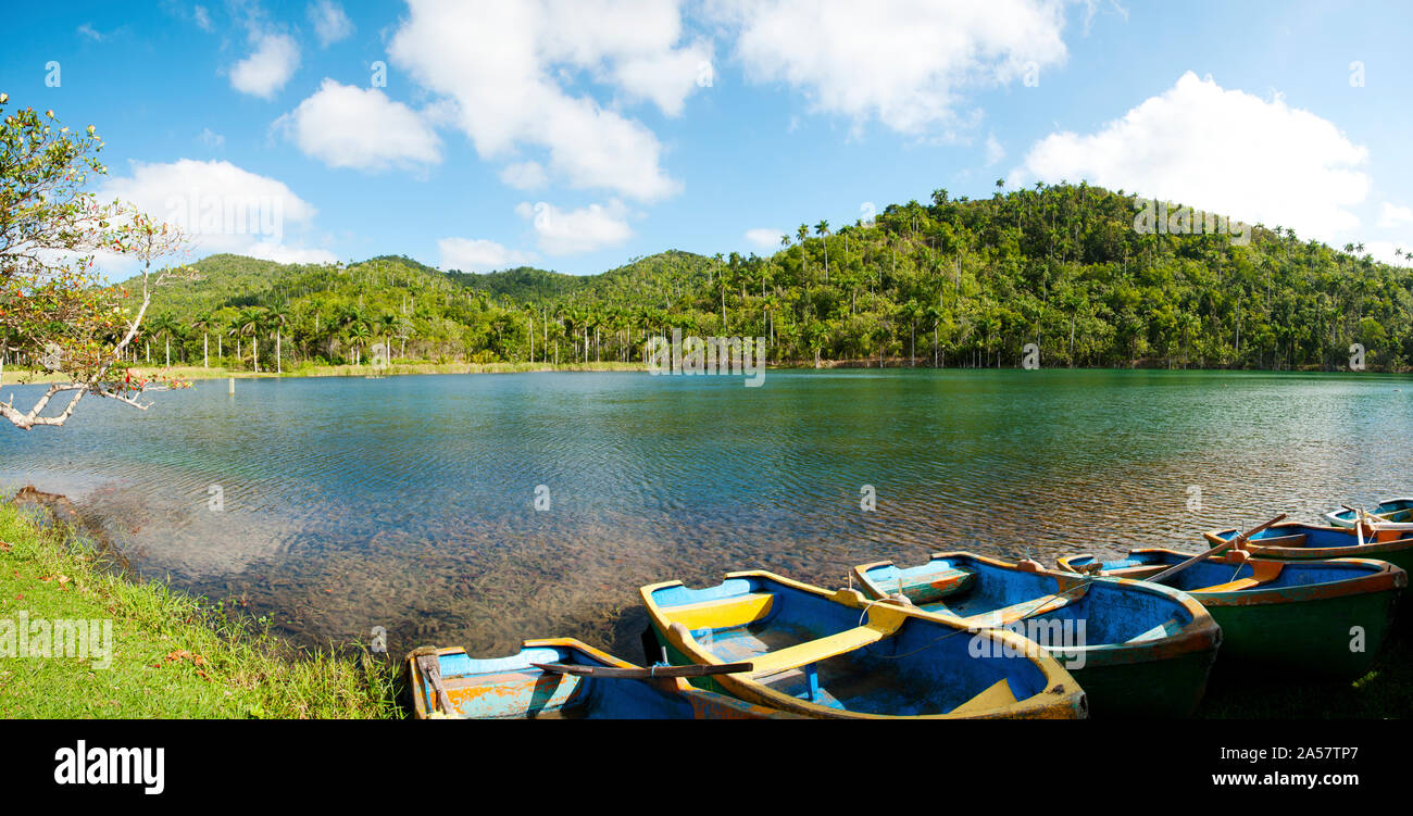 Ruderboote in einem Teich, Las Terrazas, Provinz Pinar del Rio, Kuba Stockfoto