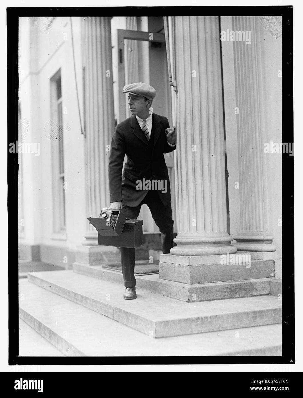 Unbekannter Fotograf mit der Kamera Stockfoto