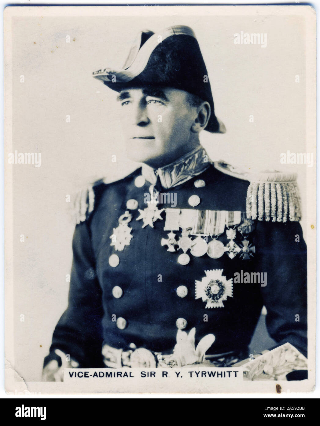 Zigarette Karte portrait Admiral der Flotte Sir Reginald Yorke Tyrwhitt, 1st Baronet, GCB DSO (1870-1951). Während des Ersten Weltkrieges diente er als der erfolgreiche Befehlshaber der Harwich. Stockfoto
