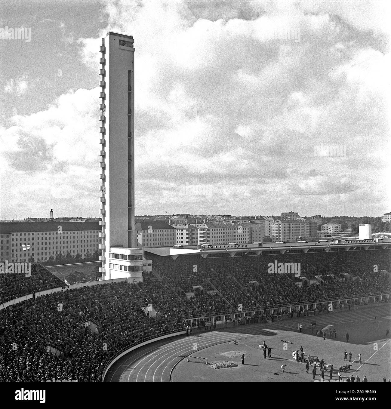 Helsinki Olympic Stadium und Stadion Turm 1938. Helsingin Olympiastadion, 1938. Stockfoto