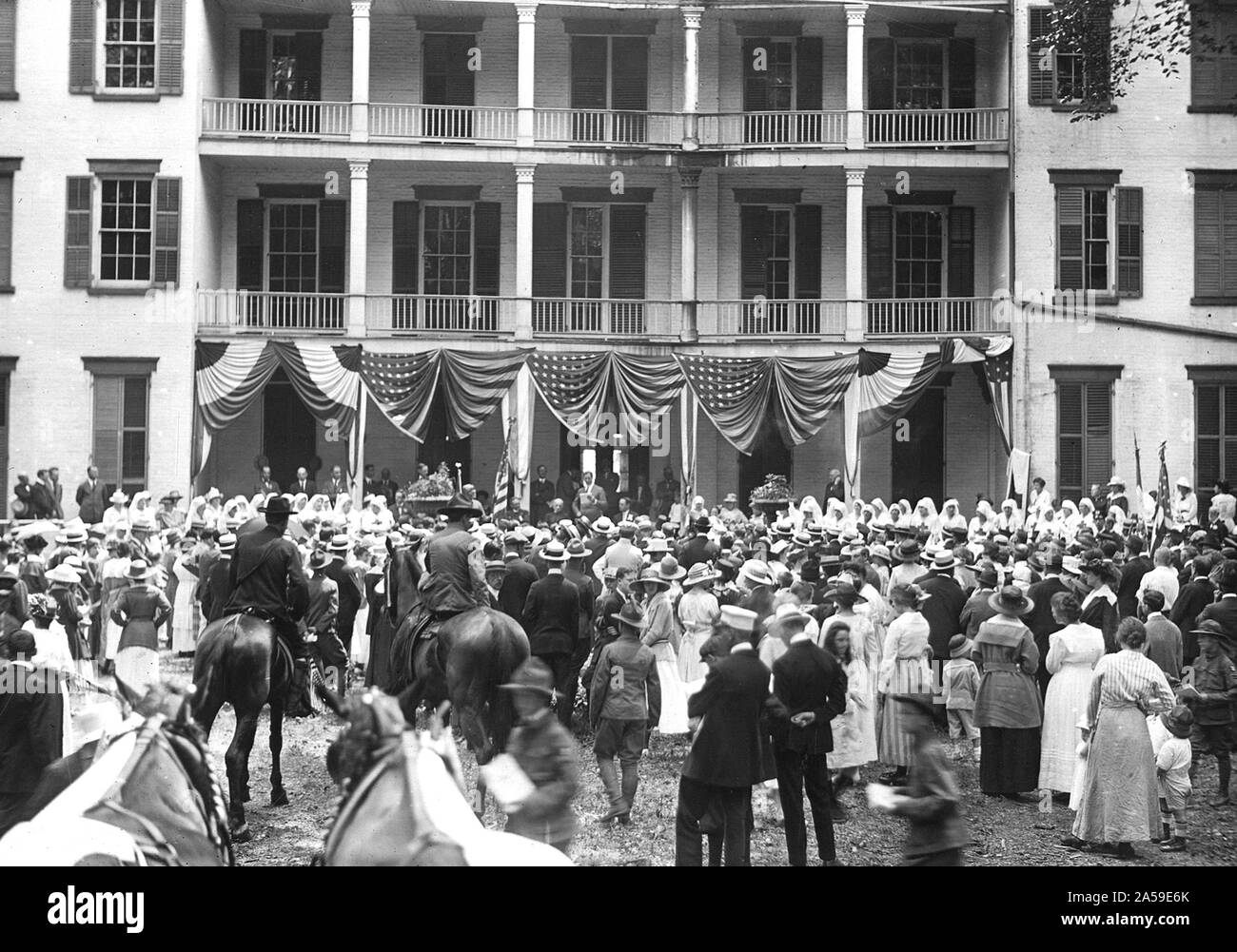 Zeremonien - Tag der Unabhängigkeit, 1917 - Kaplan von West Point an der Zusammenkunft in Nyack, NEW YORK, Teil 4. der Juli Feier Stockfoto