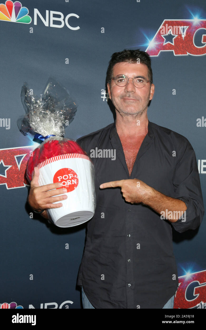 "America's Got Talent" Saison 14 Live Show Red Carpet - Finale der Dolby Theatre am 17. September 2019 in Los Angeles, CA mit: Simon Cowell Wo: Los Angeles, Kalifornien, Vereinigte Staaten, wenn: 18 Sep 2019 Credit: Nicky Nelson/WENN.com Stockfoto