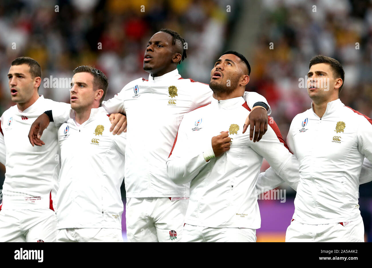 England's Ben Youngs (rechts), Manu Tuilagi, Maro Itoje und George Ford vor der 2019 Rugby WM-Viertelfinale Spiel im Stadion, Oita Oita, Japan. Stockfoto