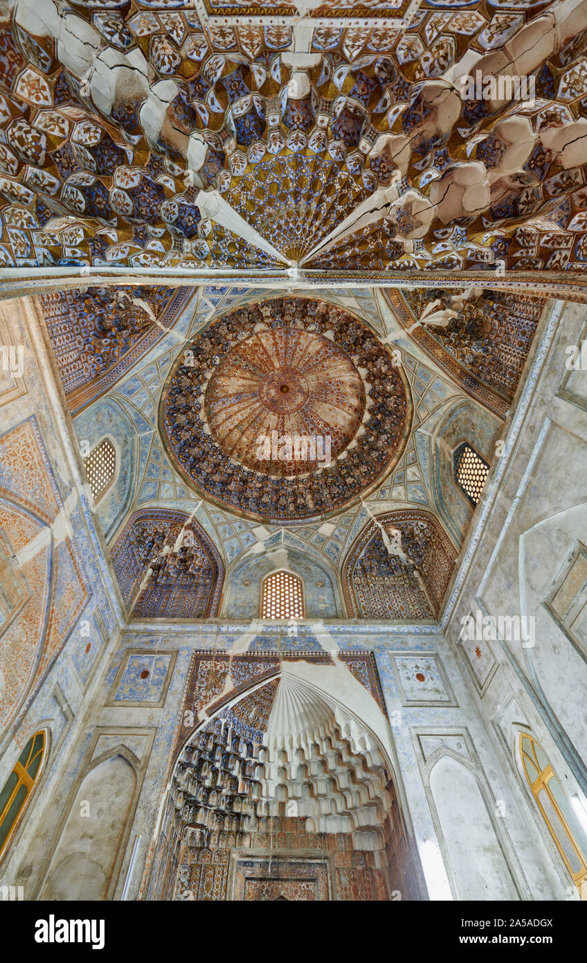 Innere Aufnahme der schön geschmückte Hoja Zayniddin Moschee, Buchara, Usbekistan, in Zentralasien Stockfoto