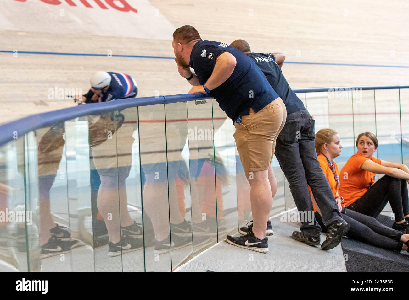 Apeldoorn, Niederlande. Okt, 2019 19. APELDOORN, 19-10-2019, allsports, Omnisport Apeldoorn, Ermenault Corent in der Einzelverfolgung duriung dem Titel Radfahren Europameisterschaften, Ek Baanwielrennen. Credit: Pro Schüsse/Alamy leben Nachrichten Stockfoto