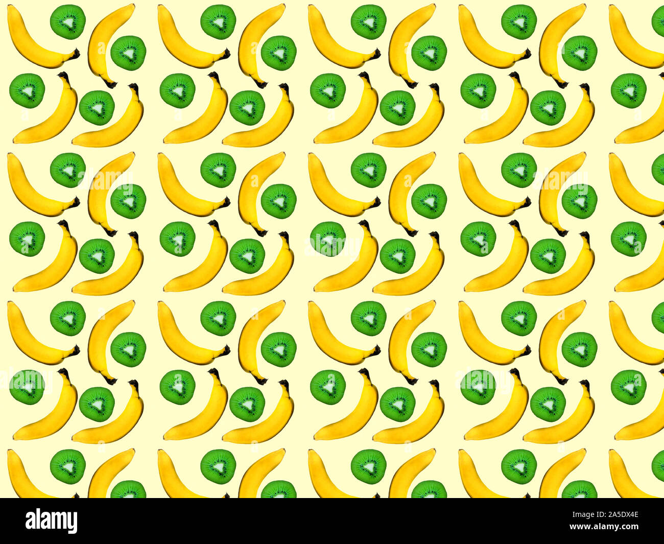 Nahtlose Muster von Bananen und Kiwi auf einem weißen Hintergrund. Drucken zu lassen. Stockfoto