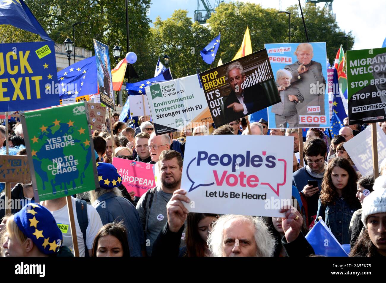 Abstimmung gegen die Menschen - Brexit März in London, an dem Tag, an dem das Europäische Parlament zu ihrem Samstag Sitzung am 19. Oktober 2019, Stockfoto