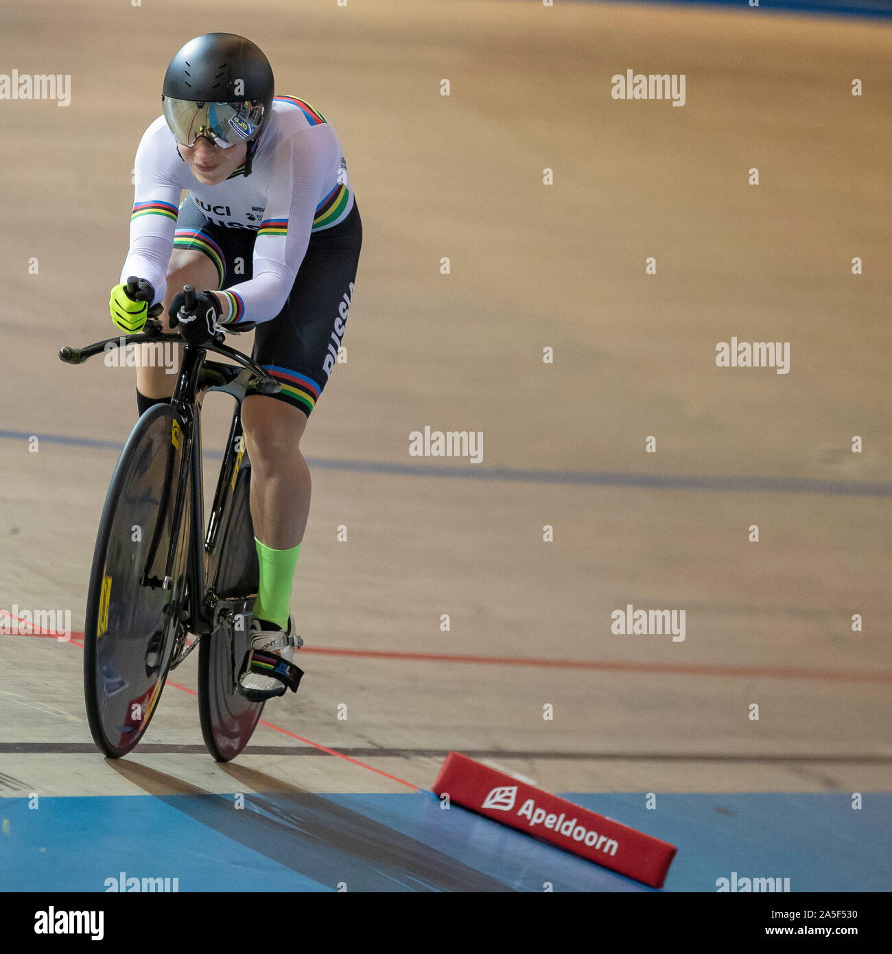 Apeldoorn, Niederlande. Okt, 2019 20. APELDOORN, 20-10-2019, allsports, Omnisport Apeldoorn, Daria Shmeleva (RUS) im 500 m Zeitfahren während der Track Radfahren Europameisterschaften, Ek Baanwielrennen. Credit: Pro Schüsse/Alamy leben Nachrichten Stockfoto