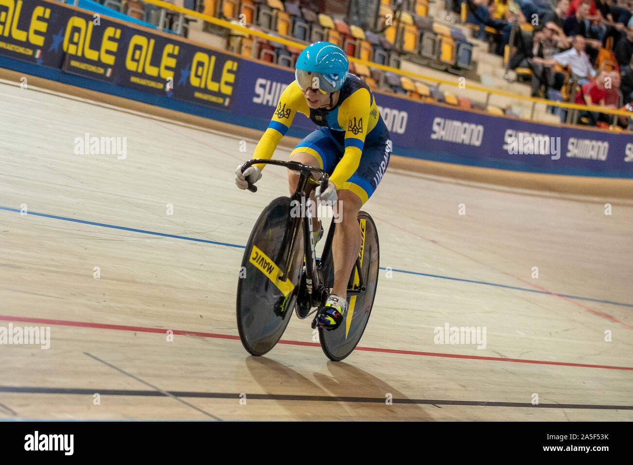 Apeldoorn, Niederlande. Okt, 2019 20. APELDOORN, 20-10-2019, allsports, Omnisport Apeldoorn, Starikova Olena (UKR) im 500 m Zeitfahren während der Track Radfahren Europameisterschaften, Ek Baanwielrennen. Credit: Pro Schüsse/Alamy leben Nachrichten Stockfoto