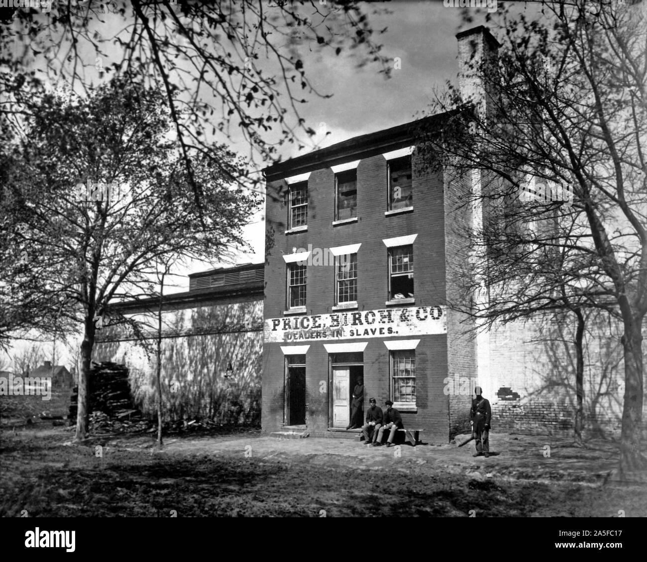 Außenansicht des Slave Pens Preis, Birke und Co.  Alexandria, VA.  Foto von Captain Andrew J. Russell.  Aus der Kollektion von Mathew Brady. Stockfoto