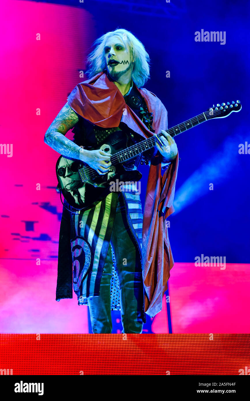Las Vegas, Nevada, USA. Oktober 19, 2019. Johannes 5 Gitarrist Rob Zombie auf der Bühne an der dritten jährlichen Las Kombination Heavy Metal Musik Festival in der Innenstadt von Las Vegas Events Center statt. Foto: Ken Howard Bilder Credit: Ken Howard/Alamy leben Nachrichten Stockfoto