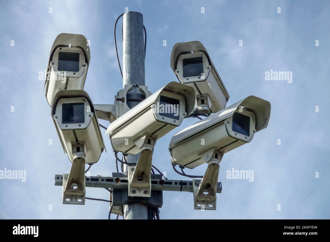 Öffentliche Überwachungskameras Stockfotos und -bilder Kaufen - Alamy