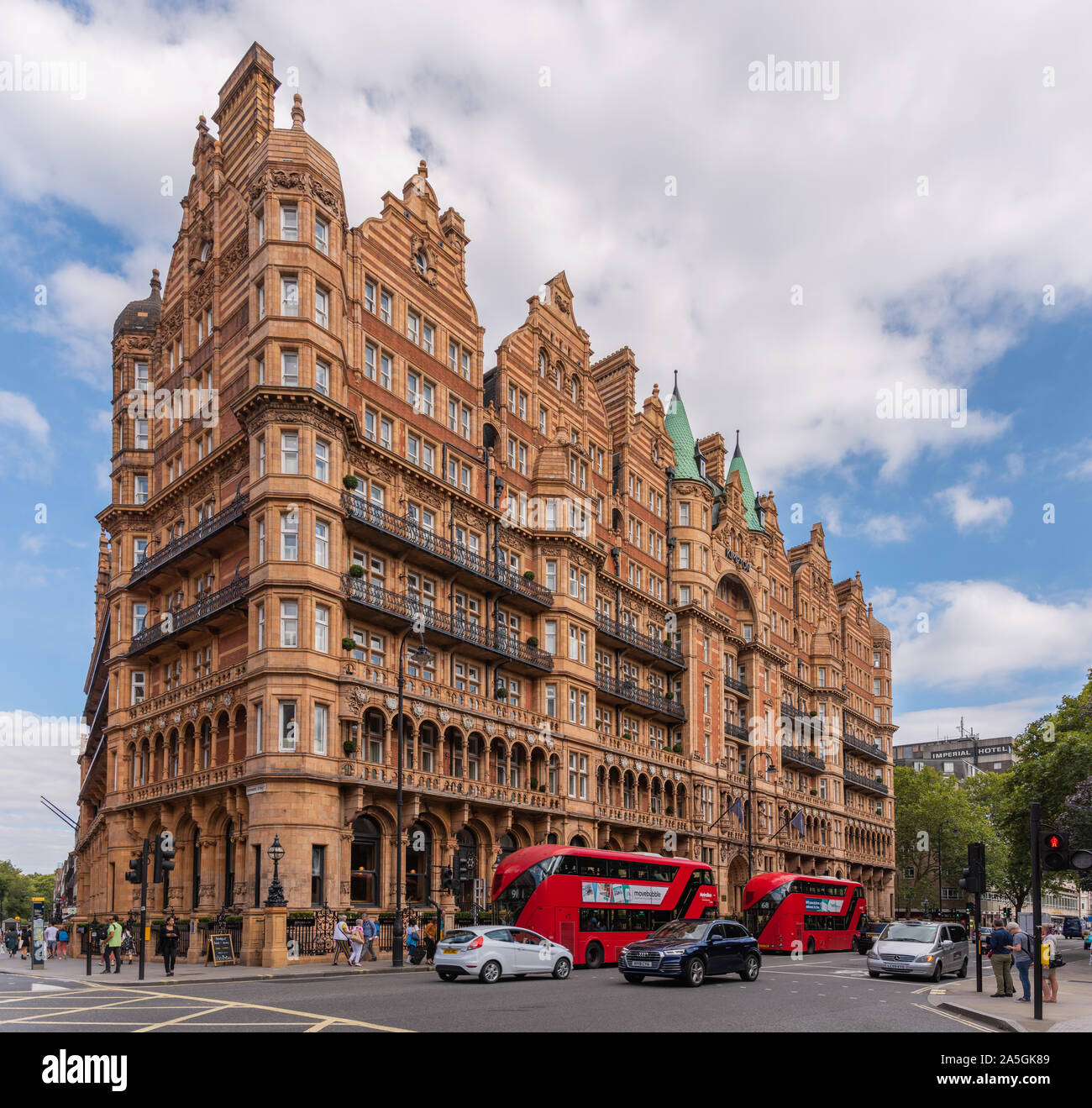 Von den Kimpton Fitzroy London, einem historischen 5-Sterne Hotel, am Russell Square, Bloomsbury gelegen. Früher als das Russell Hotel bekannt Stockfoto