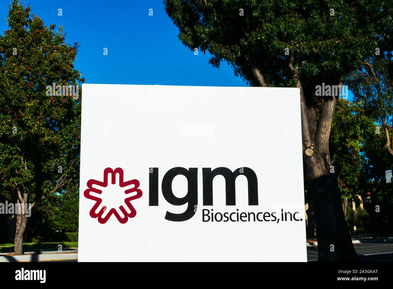 IGM Biosciences Wegweiser in der Nähe der Hauptsitze der privat gehaltenen Biotechnologie Firma im Silicon Valley Stockfoto