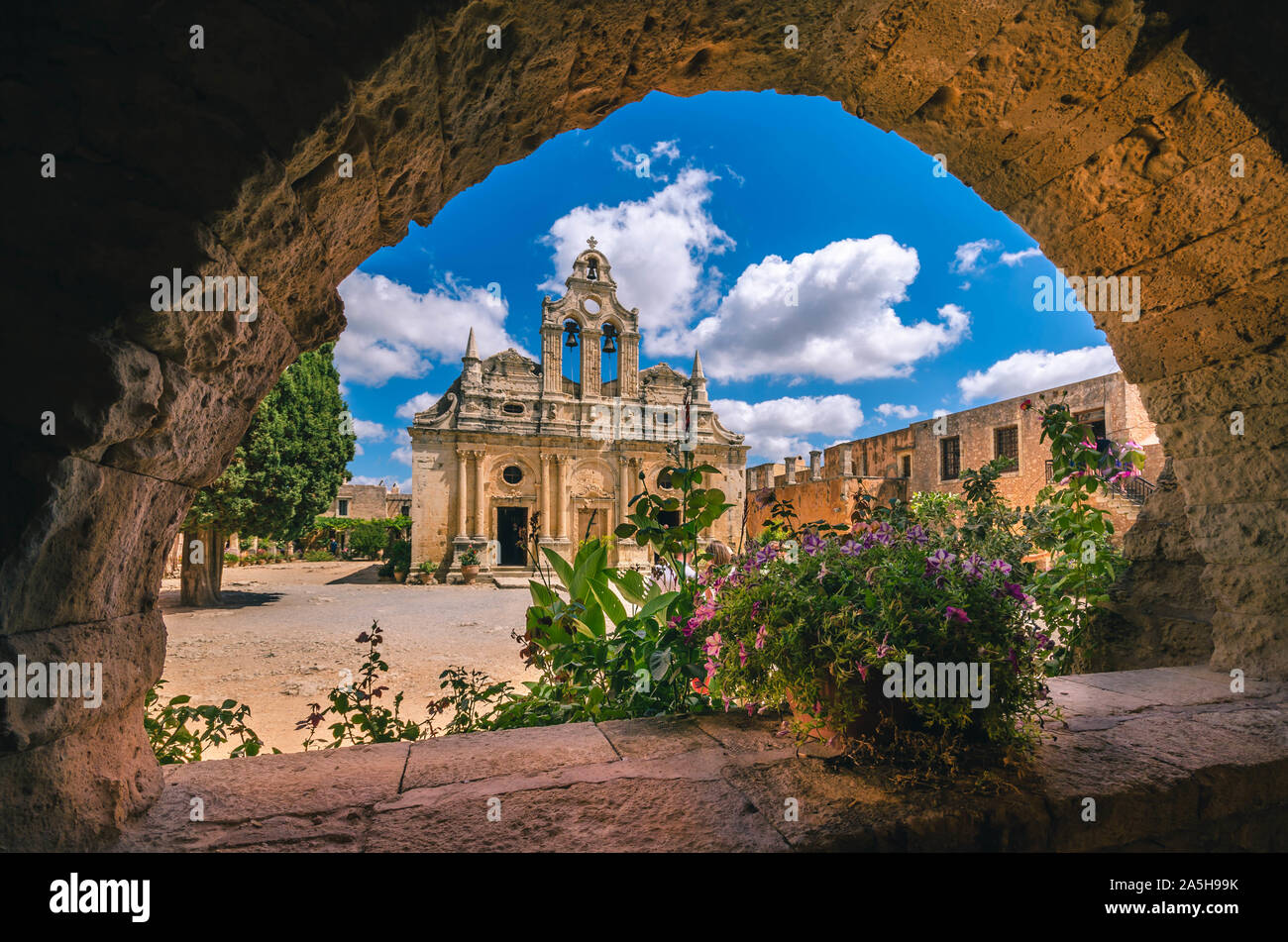 Arkadi Kloster Moní Arkadíou (Griechisch) ist ein russisch-orthodoxen Kloster, in der Nähe von Rethymno. Es ist eines der ältesten Klöster auf Cre Stockfoto