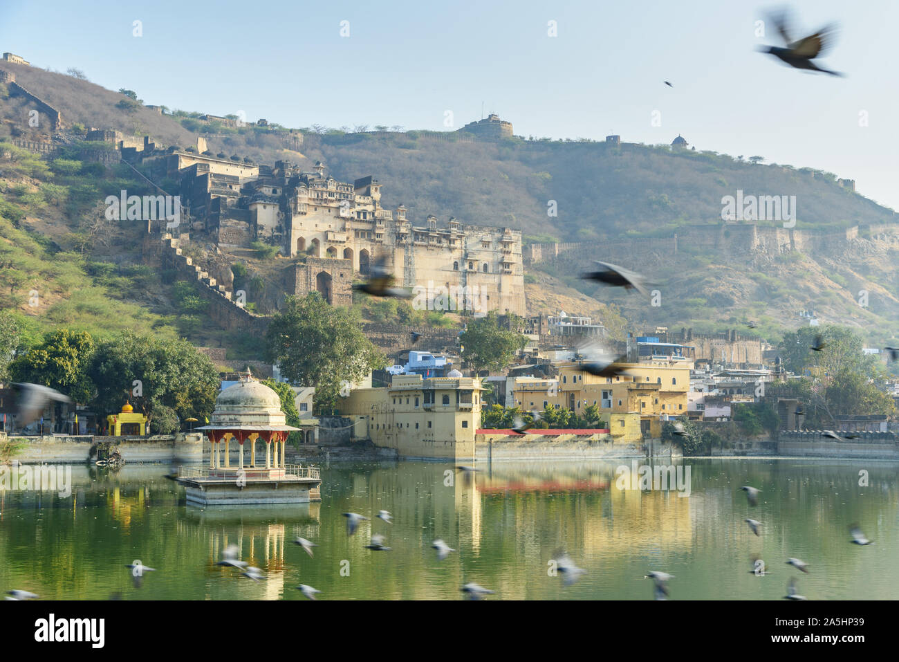 Taragarh Fort und Nawal Sagar See in Bundi. Rajasthan. Indien Stockfoto