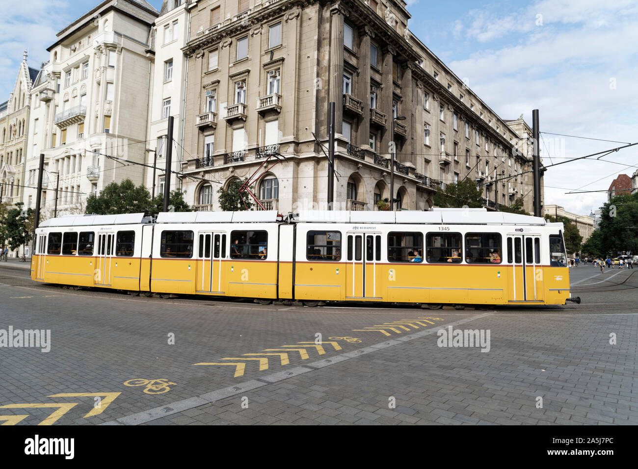 Budapest, Ungarn. 16 August, 2019. Eine Straßenbahn in Budapest, Ungarn. Quelle: Bernard Menigault/Alamy Stock Foto Stockfoto