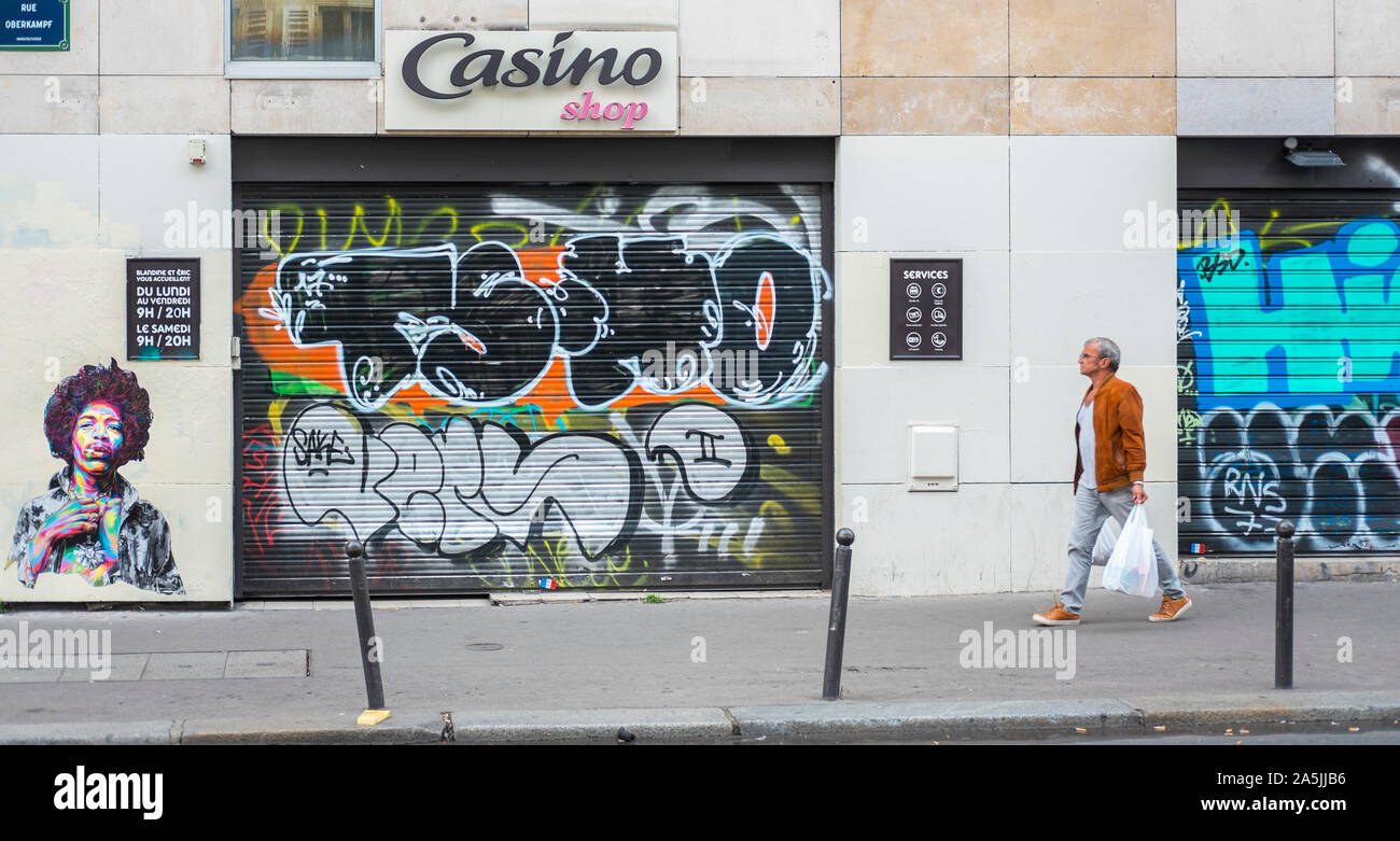 Street Scene, Graffiti, Wand mit Jimi Hendrix portrait Stockfoto