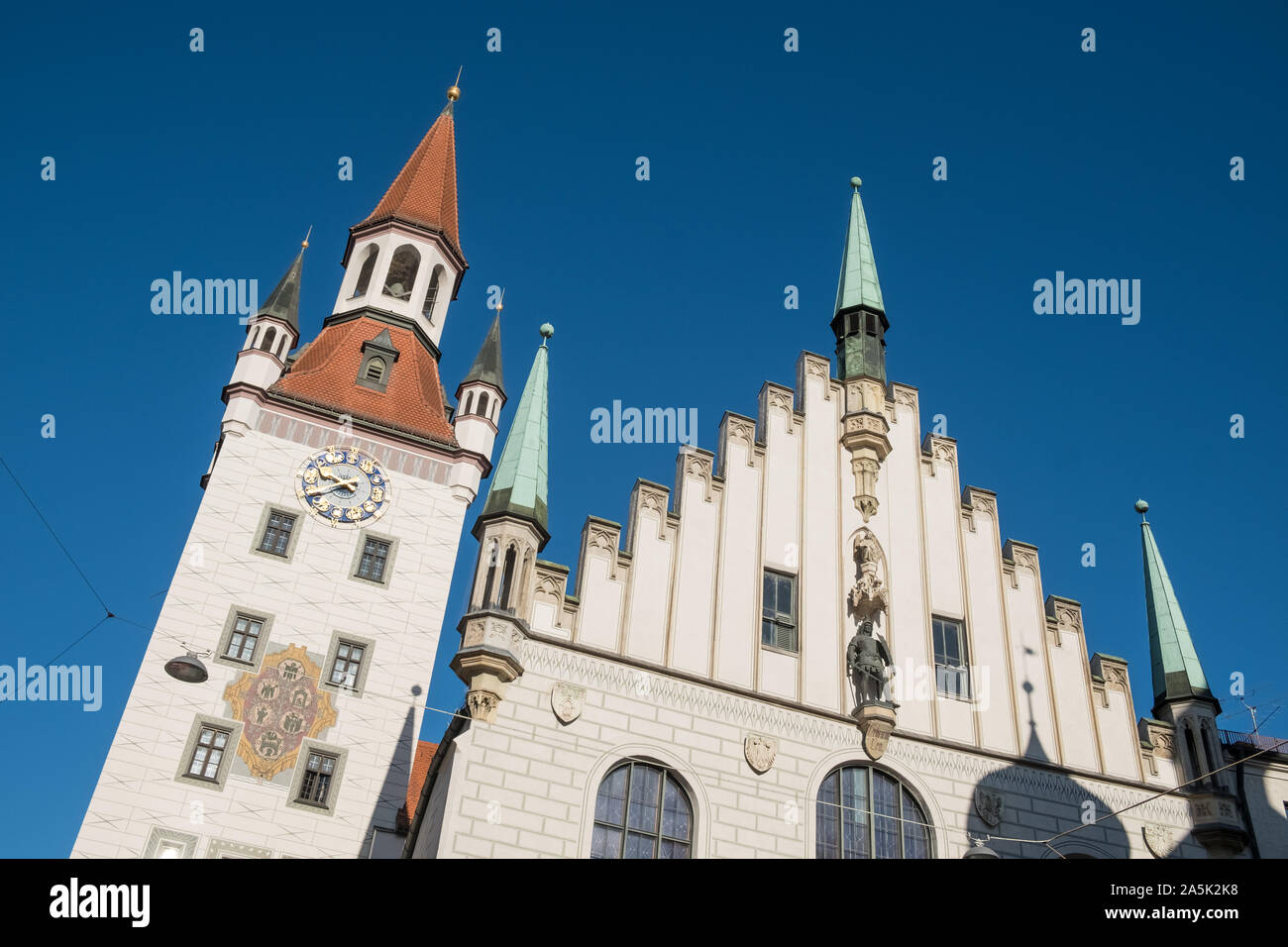Äußeren Abschnitt des Alten Rathaus Gebäude (Altes Rathaus) und Clock Tower, Altstadt, München, Bayern, Deutschland Stockfoto