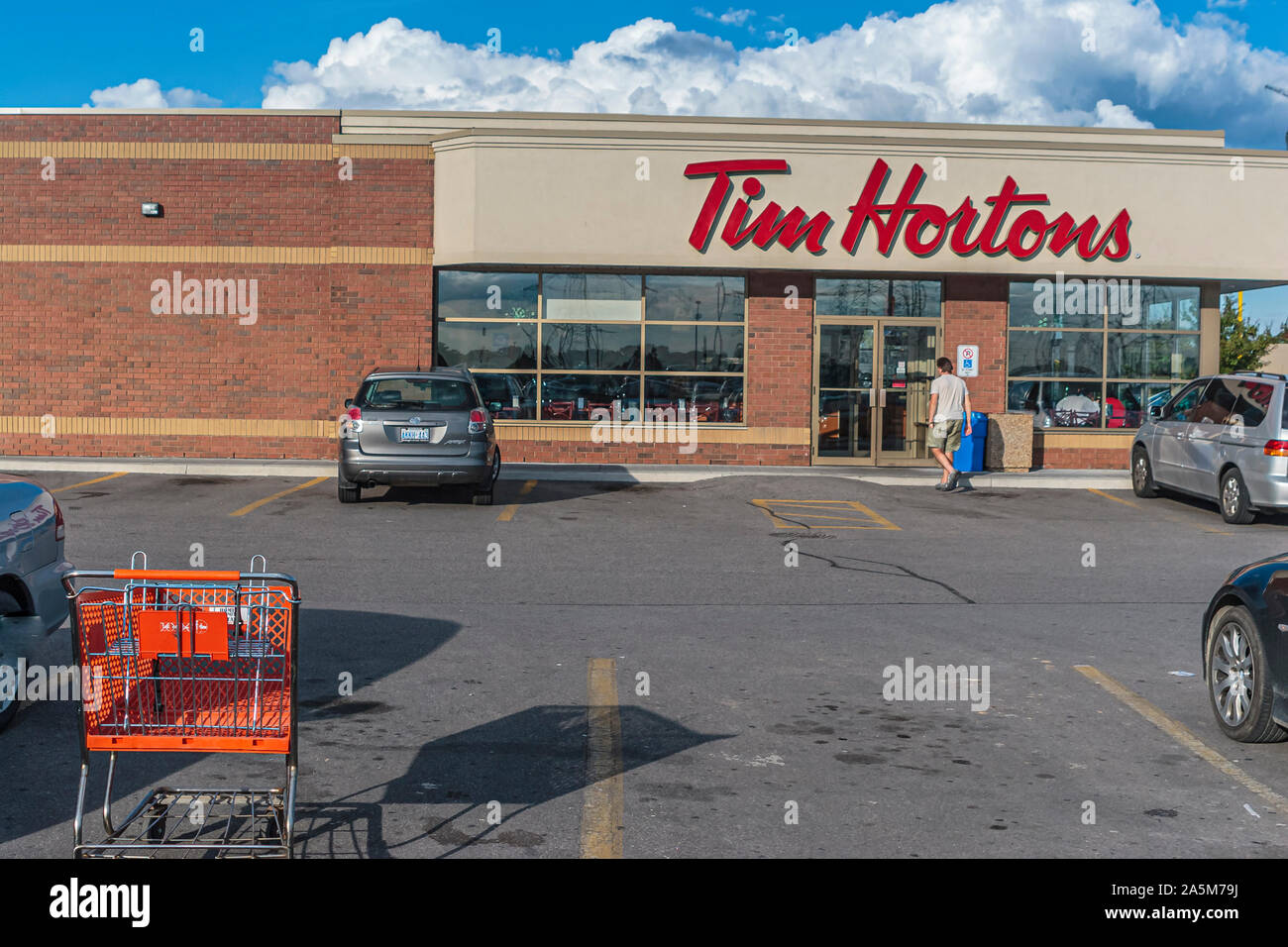 Toronto, Kanada, Aug 2007 - Tim Hortons ist ein Liebling mit Kaffee Liebhaber in Kanada Stockfoto