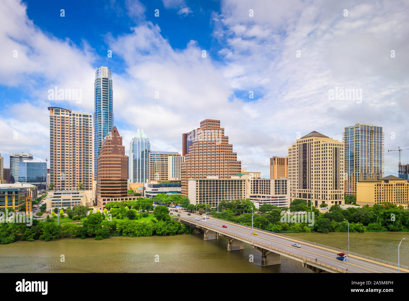 Austin, Texas, USA Downtown Skyline der Stadt, die auf dem Colorado River. Stockfoto
