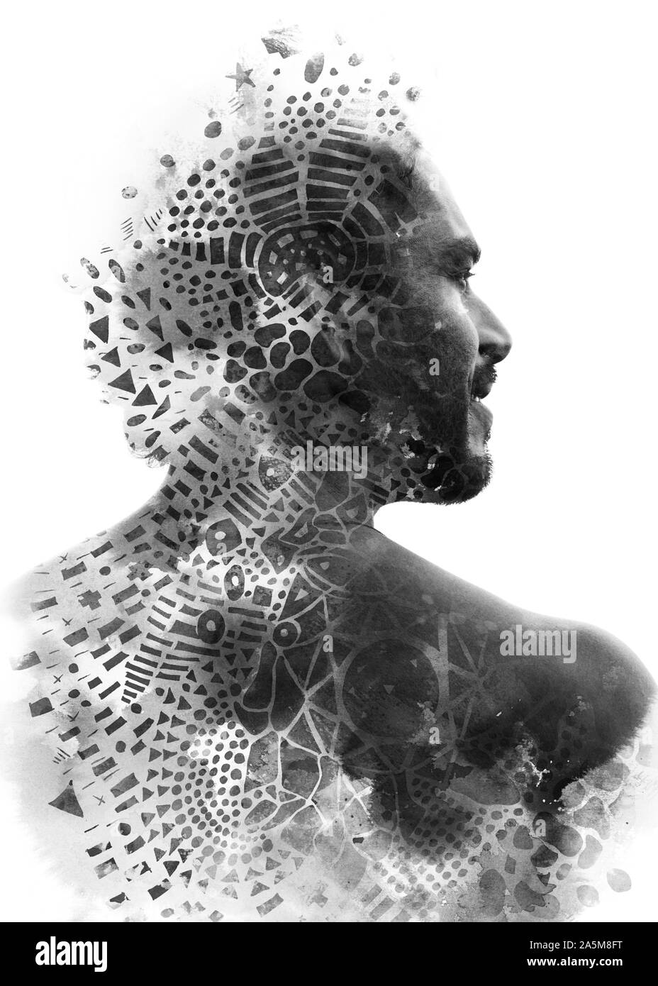 Paintography. Doppelte Belichtung Porträt eines Mannes mit starken Features mit handgefertigten Malerei mit Symbolen kombiniert Stockfoto