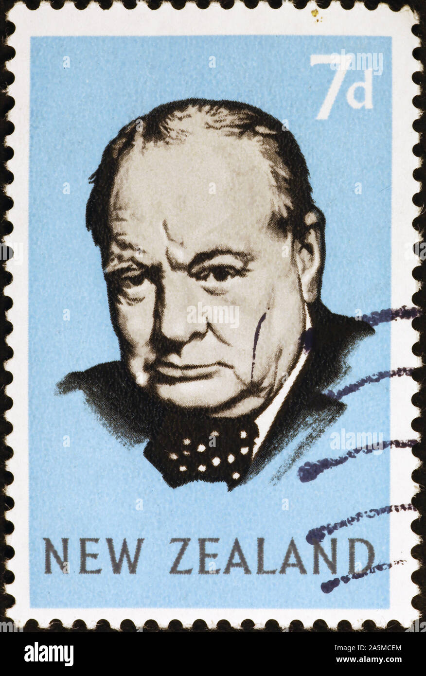 Portrait von Winston Churchill auf Neuseeland Briefmarke Stockfoto