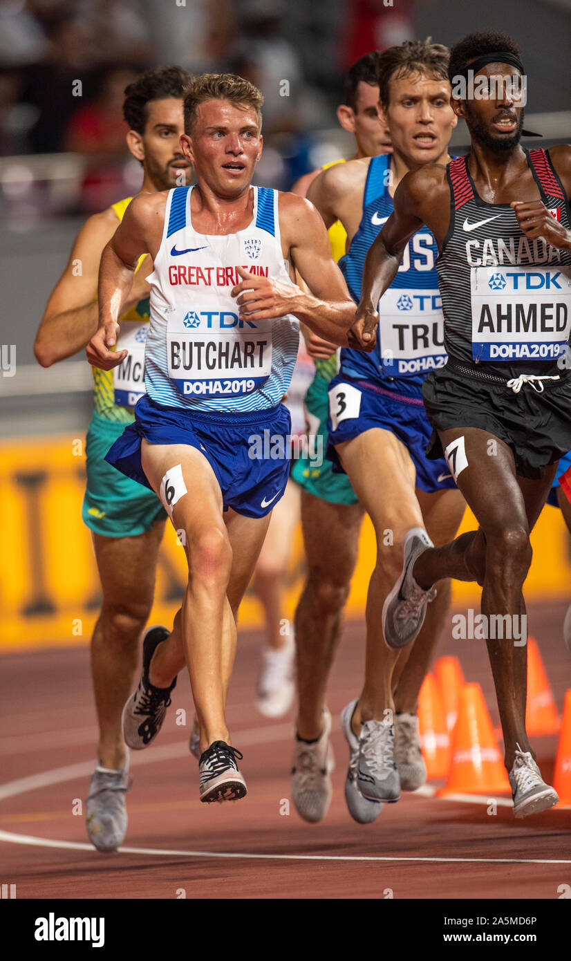 DOHA - Katar SEPT 27: Andrew Butchart von Großbritannien & NI konkurrieren in der 5000m heizt am 1. Tag des 17. IAAF Leichtathletik WM 2019 Stockfoto